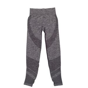 Victoria’s Secret‎ Pink Seamless Purple Leggings Size Small